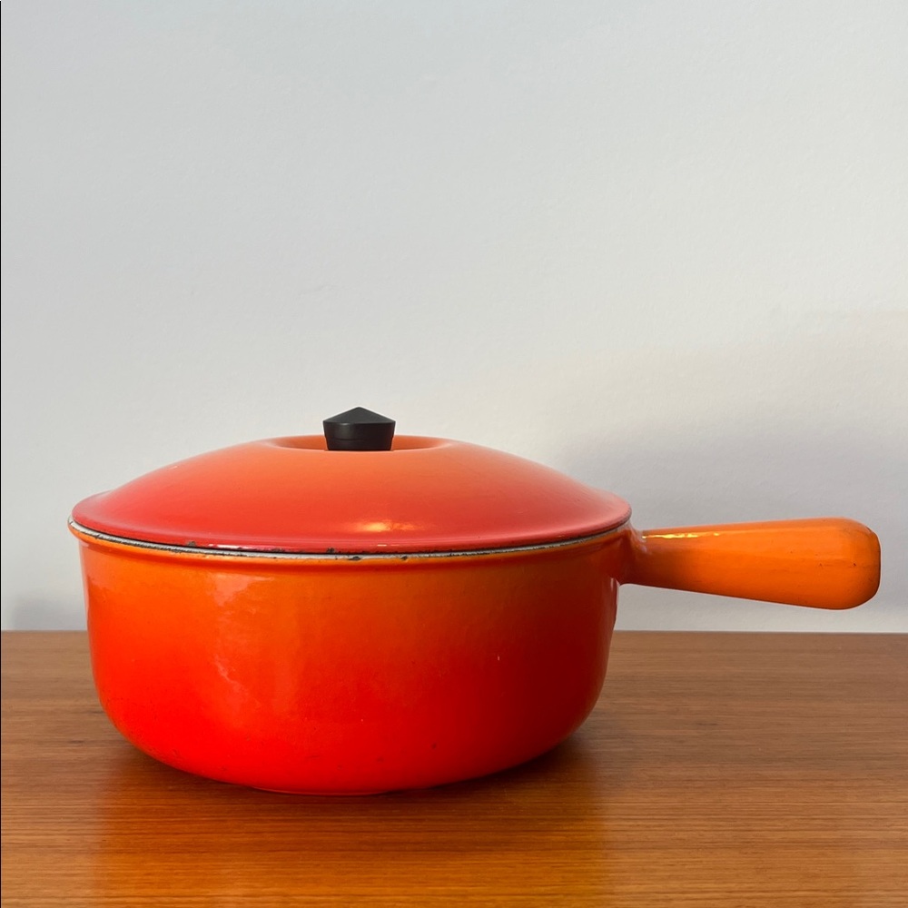 Vintage LE CREUSET French Cookware Flame w/ Lid
